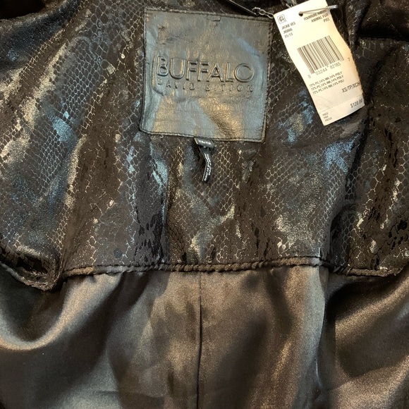 Buffalo David Bitton Faux Fur Vest - Picture 3 of 4